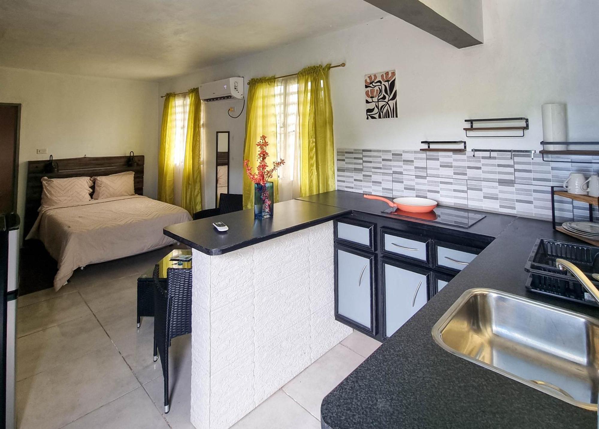 Cattleya Flor Hotel 오랑예스타트 외부 사진